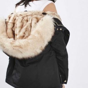 TOPSHOP Faux Fur Navy Parka with Zipper Detail and Dramatic fur around Hood 4
